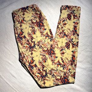 LuLaRoe Blue, Red, & White Floral Leggings